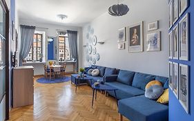Old Town Home - Premium Apartment